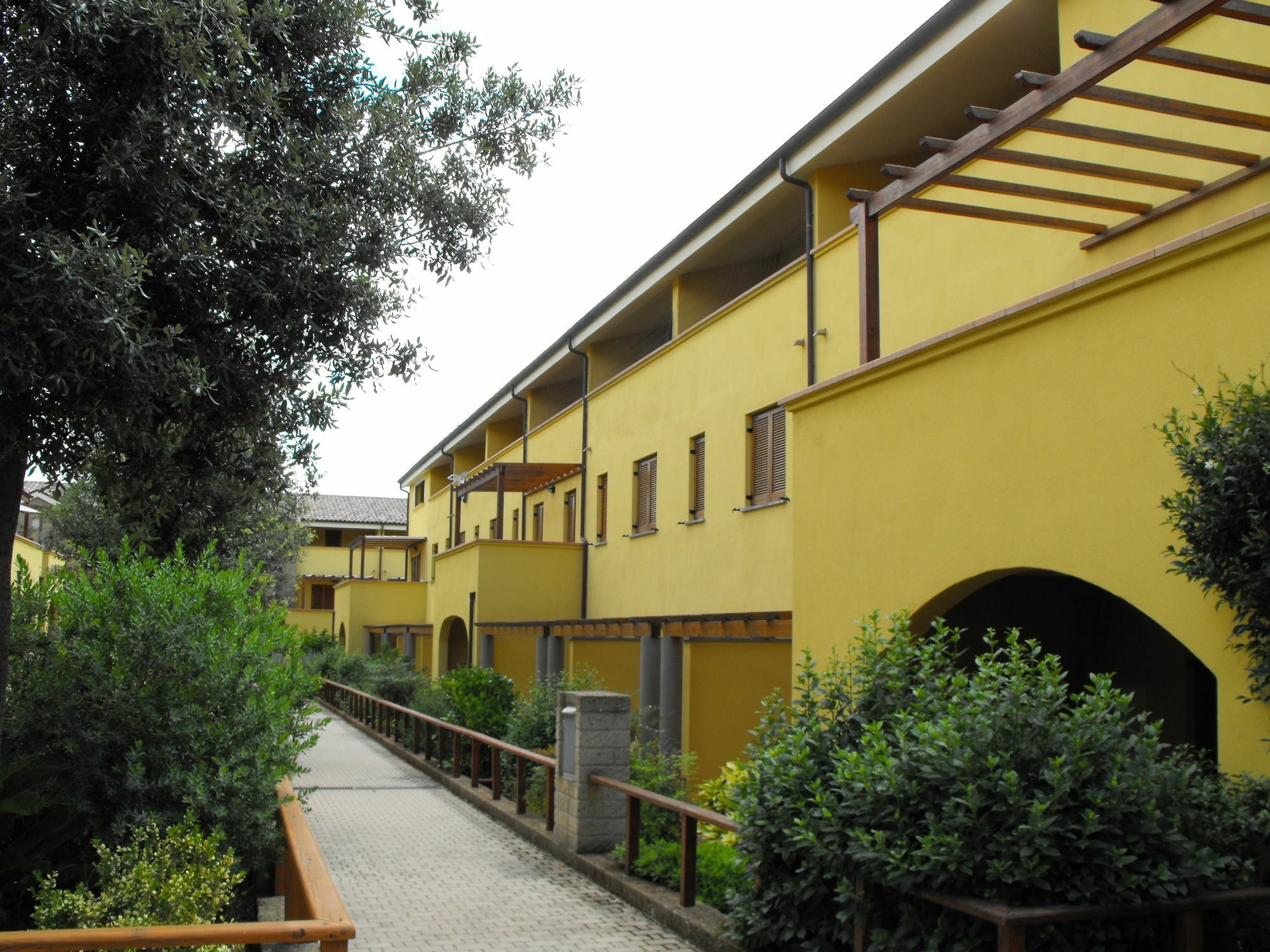 Appartamenti E Affittacamere Le Due Ruote Alberese Luaran gambar